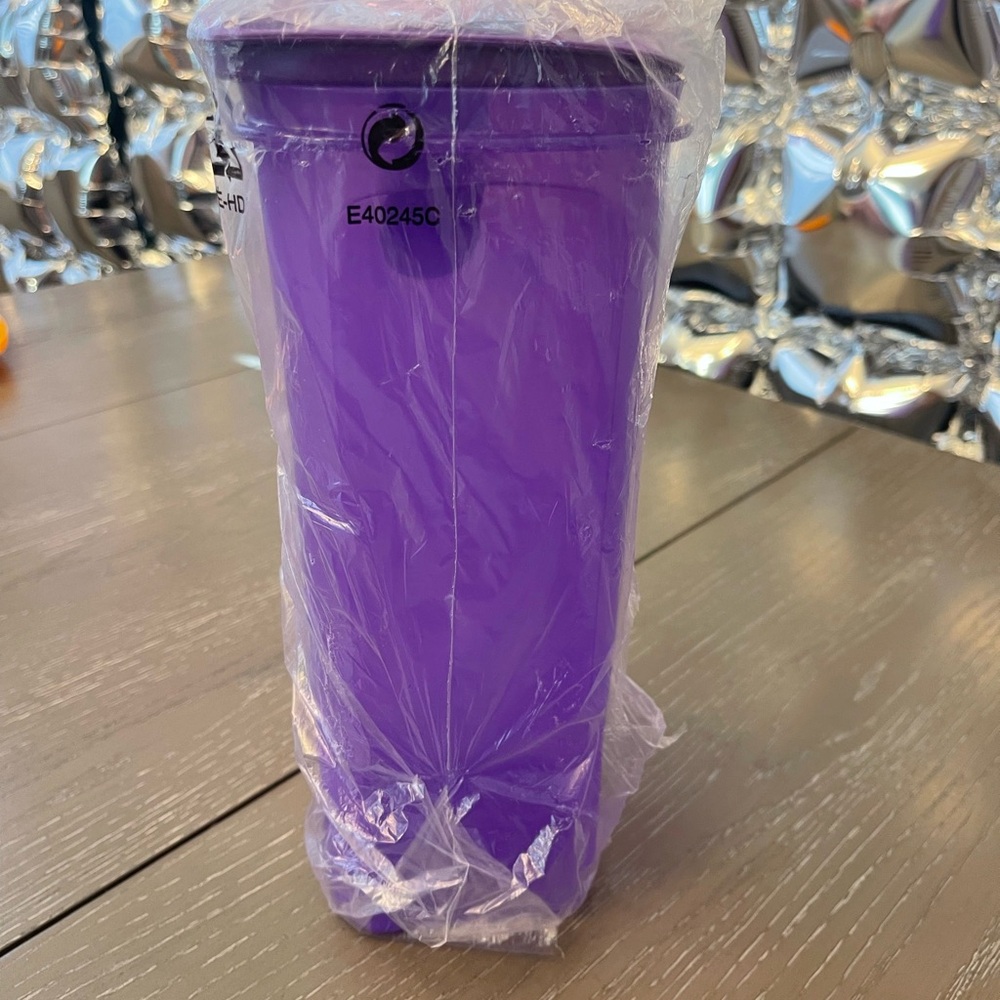 Tupperware Container